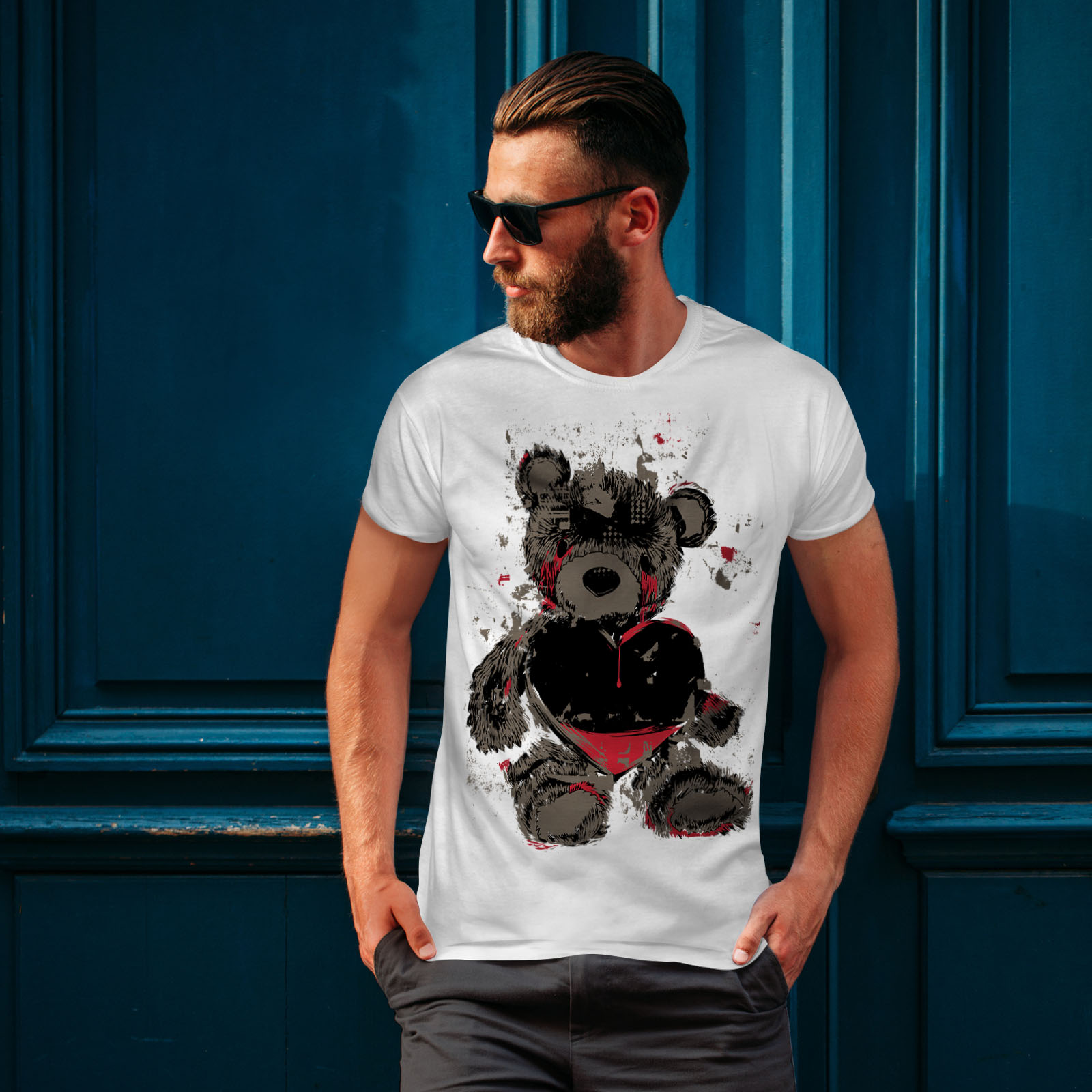 Wellcoda Teddy Bear Love Hurt Mens T-shirt, Blood Graphic Design ...